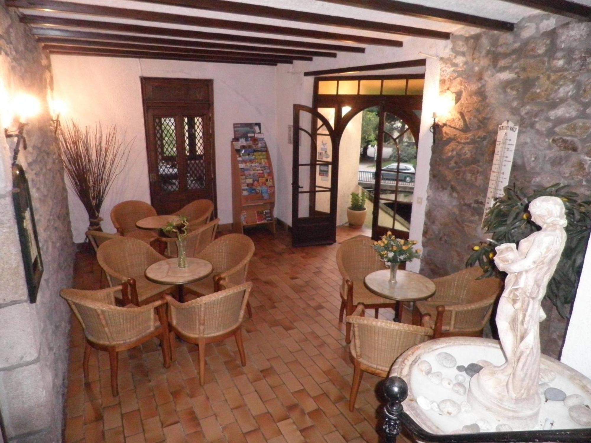 Hotel Saint Jean Vals-les-Bains Exterior foto
