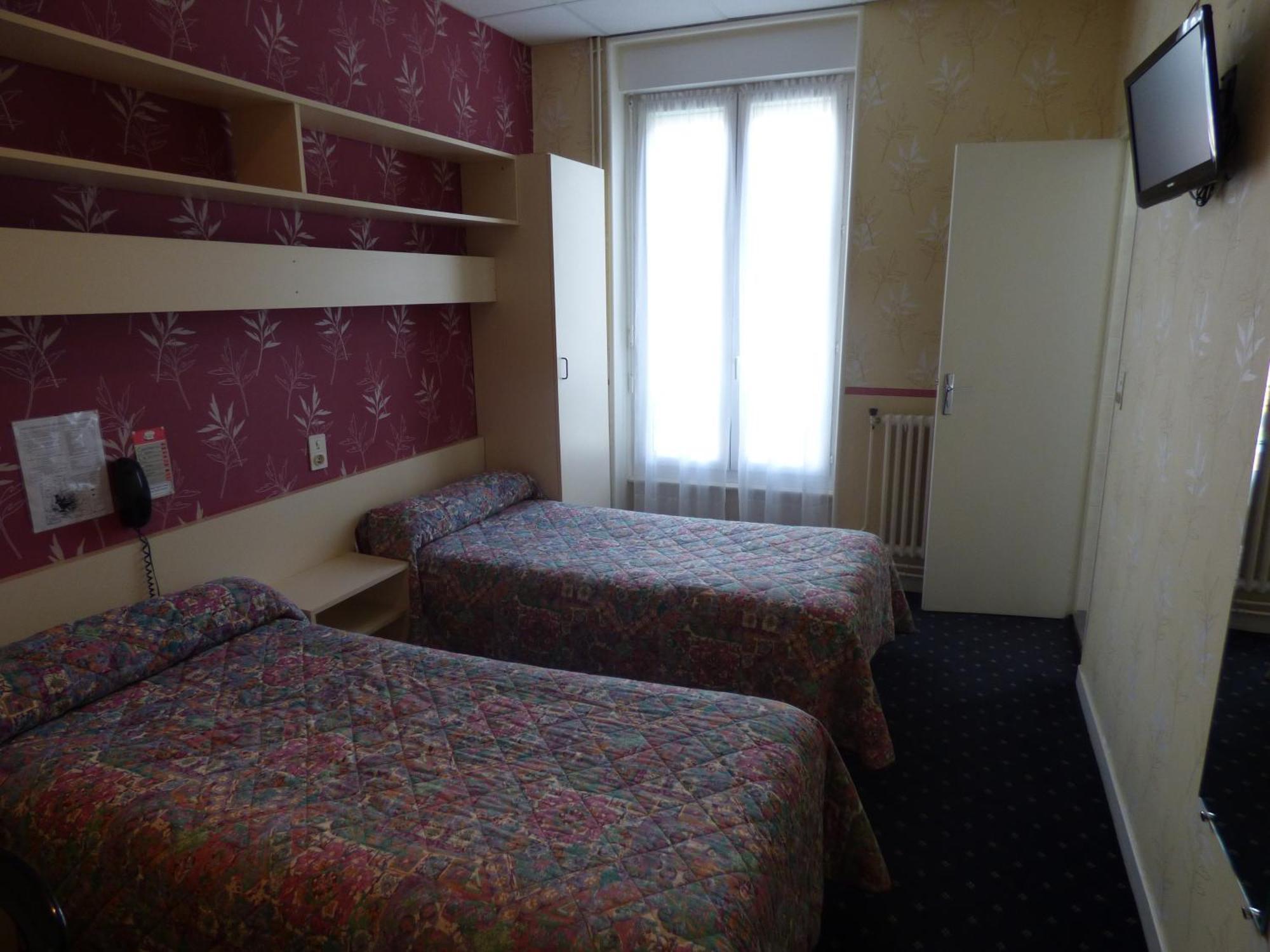 Hotel Saint Jean Vals-les-Bains Habitación foto